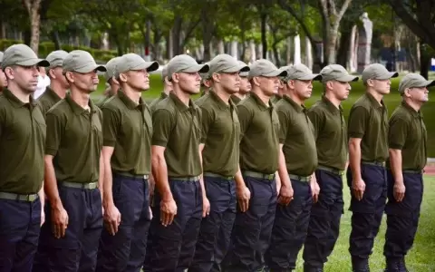 Ministerio de Justicia busca nuevos agentes penitenciarios sin tatuajes y con cierta altura