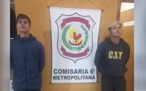 Detienen en flagrancia a descuidistas que hurtaban celulares en los sem�foros