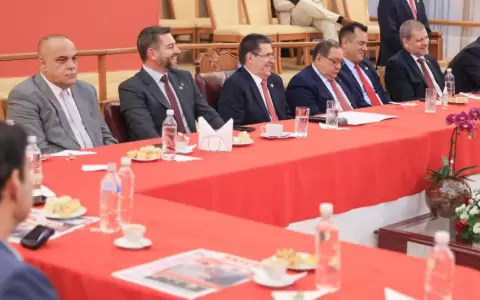 Colorados analizaron reforma electoral con Horacio Cartes