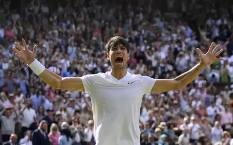 Alcaraz vuelve a vencer a Djokovic y es bicampe�n de Wimbledon