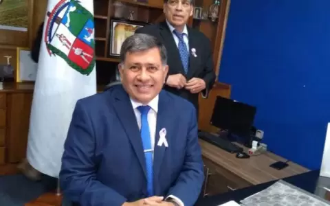 Lambar� arrastra intendentes imputados