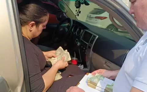 Circulaban con G. 100 millones y fueron demorados por la Polic�a