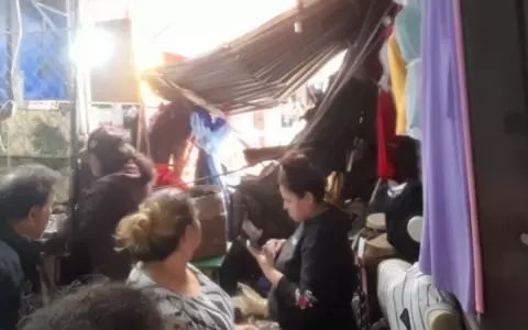 Confirman que hay una mujer herida en derrumbe del Mercado 4