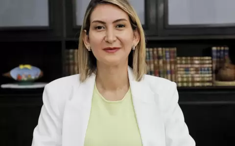 M�nica Recalde, a un a�o de gesti�n: "Inserci�n a trabajos de calidad es el gran desaf�o"