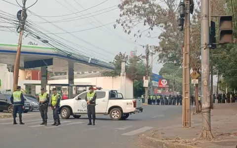 Escuela Rep�blica de Cuba: padres denuncian inseguridad por manifestaci�n de nativos