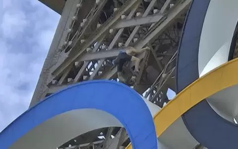 Clausuran la Torre Eiffel durante una hora al ver a un hombre escal�ndola