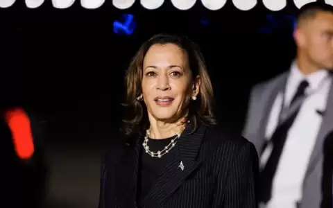 Harris y su candidato a vice iniciar�n gira el martes