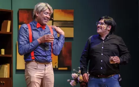 Contin�an las funciones de "Viudo por error" en el Teatro Latino