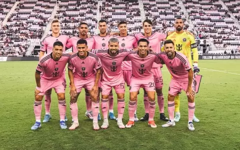 Mat�as Rojas y Diego G�mez anotan con asistencia de Jordi Alba