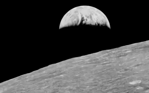 Se cumplieron 58 a�os de la primera foto de la Tierra desde la Luna