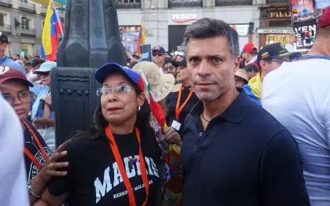 Leopoldo L�pez espera que Zapatero logre que Maduro "tome la decisi�n correcta de abandonar el poder"
