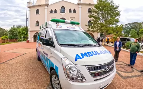 Habilitan ambulancia municipal para traslados gratuitos en San Antonio