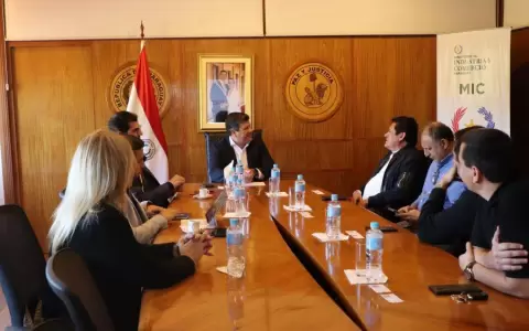 Empresarios bolivianos exploran oportunidades de inversi�n en Paraguay