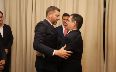 �Cartismo quiere ser hegem�nico con Alliana para el 2028?