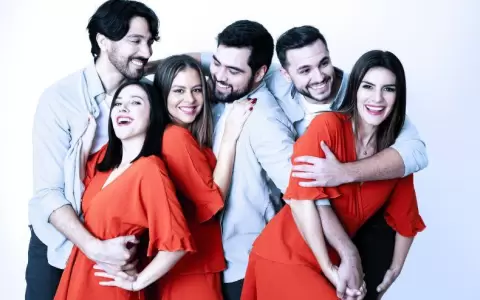 Estreno: "As� de simple," en el Arlequ�n Teatro