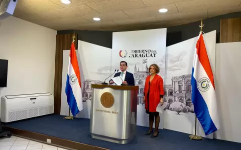 Gobierno pide a EE. UU. que acelere salida del pa�s del embajador Marc Ostfield