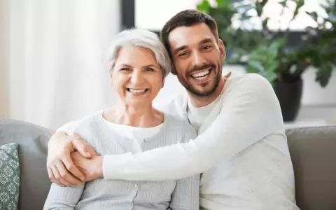 Vivir con hijos mayores de 30 a�os no genera bienestar en las madres