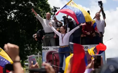 Mar�a Corina Machado reaparece en protesta contra Maduro
