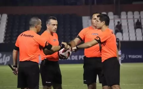 Los �rbitros de la fecha 7