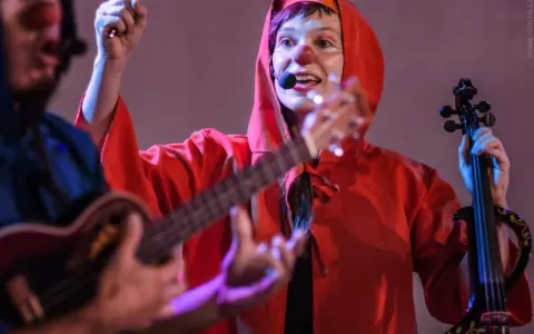 La Familia Caf� con Leche estrena espect�culo clown en la Alianza Francesa