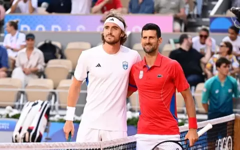 Par�s 2024: Djokovic vence a Tsitsip�s y es semifinalista