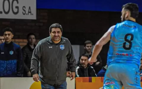 Daniel Cano destaca el crecimiento del b�squet en Paraguay