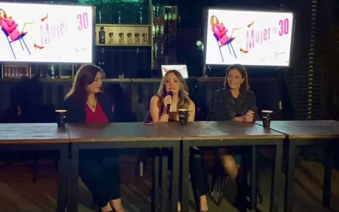 Lanzamiento de la obra �Mujer de 30 desesperada, busca�