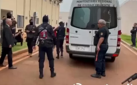 Trasladan a reos del PCC y del Clan Rotela al penal de Minga Guaz�