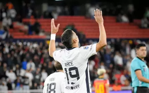 Independiente de Rivadavia lleg� a un acuerdo con Liga para el regreso de Alex Arce
