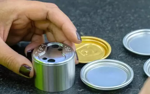 Innovaci�n en accesibilidad: la primera lata de aluminio con braille