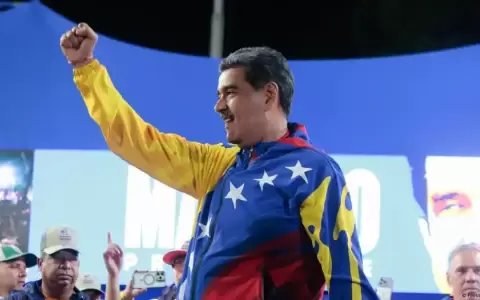 Maduro suspende por 10 d�as la red social X en Venezuela