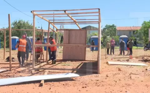 SEN construye casas provisorias para afectados por el incendio, mientras MUVH promete definitivas