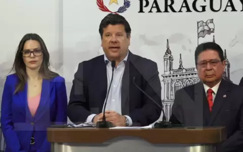 Anuncian convenio para mejorar navegabilidad del r�o Paraguay