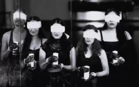 Estreno teatral: "Bruja" en Casa Sigilos