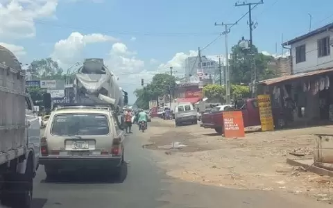 Media sanci�n para ampliar la ca�tica avenida Defensores del Chaco