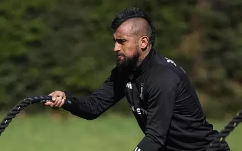 Arturo Vidal arremete contra Ricardo Gareca tras derrota de Chile