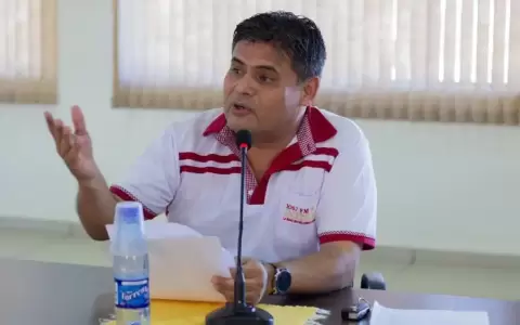 Santiago Ben�tez asumi� la banca del extinto Eulalio "Lalo" Gomes