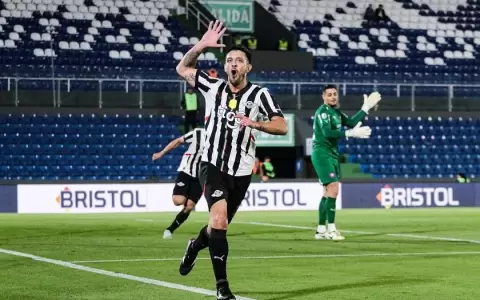 Libertad remonta a Cerro Porte�o en picante partido