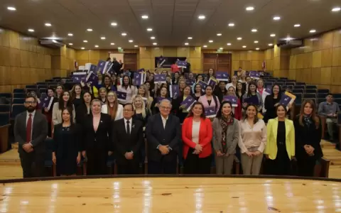 Mujeres l�deres de Guair� culminan programa de formaci�n pol�tica