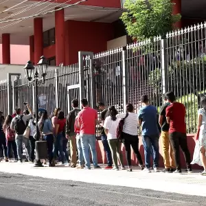 Juventud, divino tesoro sin empleo