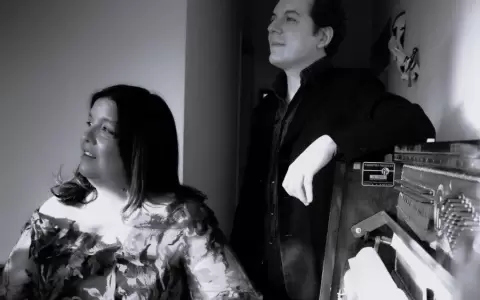 Yenia y Rodrigo Quint�s en Espacio E, concierto en homenaje a Mirta Insaurralde