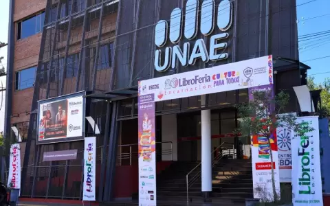 �Cultura para todos�: inicia la Libroferia Encarnaci�n 2024