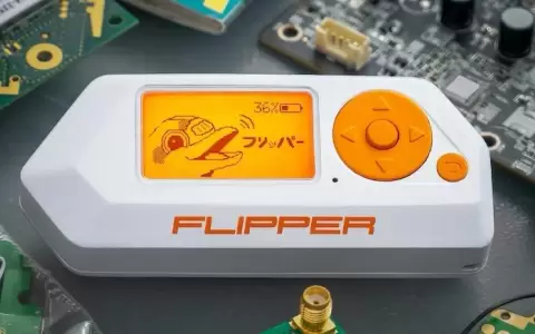 Alertan sobre dispositivo que puede clonar la frecuencia de controles, tarjetas y portones