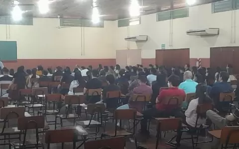 Inici� examen para ocupar cargos en C�mara de Diputados