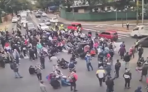 Pe�a promulga indemnizaci�n a excombatientes del 89, beneficiar� a m�s de 1.400 personas