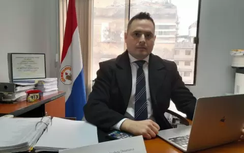 Turba atropell� comitiva fiscal que investiga a Miguel Prieto