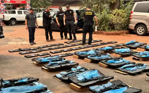 Detienen a tres supuestos implicados en tr�fico de armas hacia Brasil