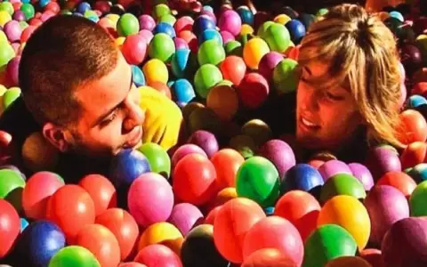 "Saber crecer" y "Universo servilleta" en el ciclo nacional de Cine de Barrio