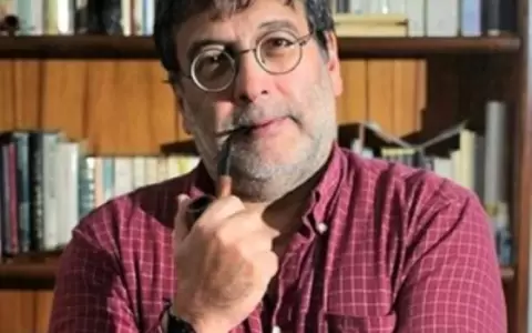 El poeta Renato Sandoval recibir� la Medalla "Jos� Mar�a Eguren" en Lima