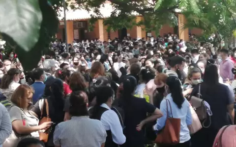 Concurso docente: de 12.028 participantes, 6.013 se aplazaron para banco de datos